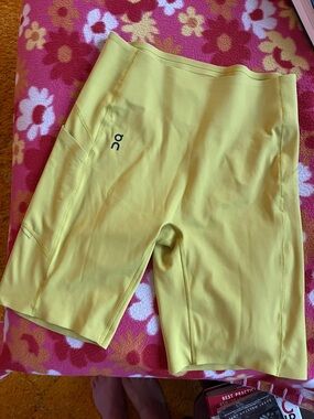 On Running Women's Yellow Bike Shorts